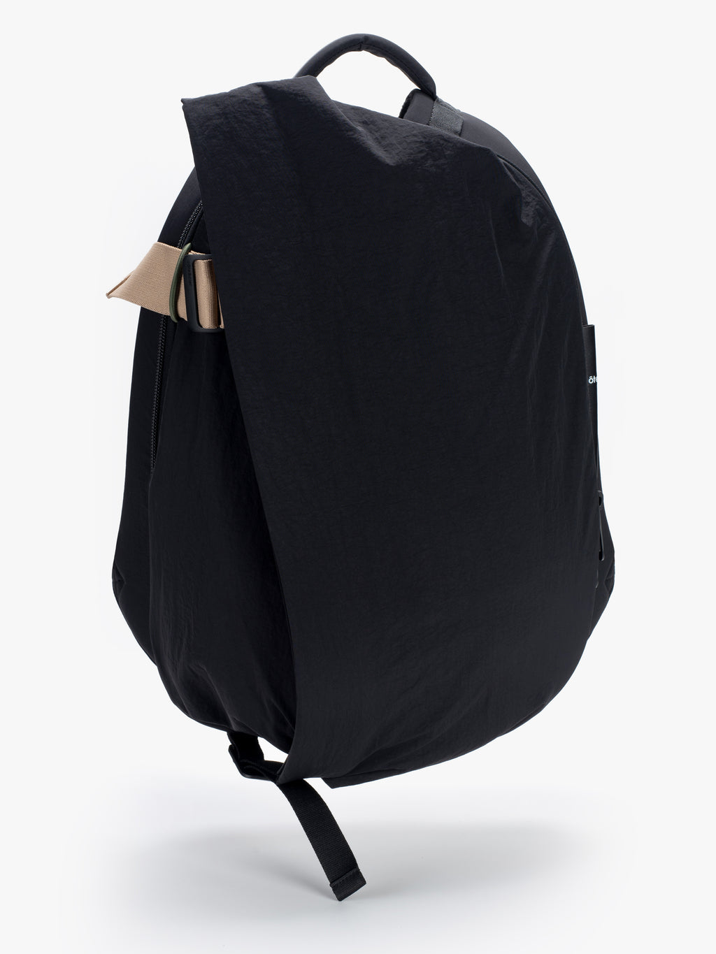 Isar M Smooth Black Colour Accent Backpack